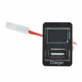 Voltmeter USB Socket Charger PDA Smartphone Toyota 5V 2.1A Car