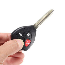 Toyota Carola Button Remote Key Shell Uncut Blade